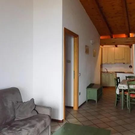 Rustico Spagnol, Apartamento